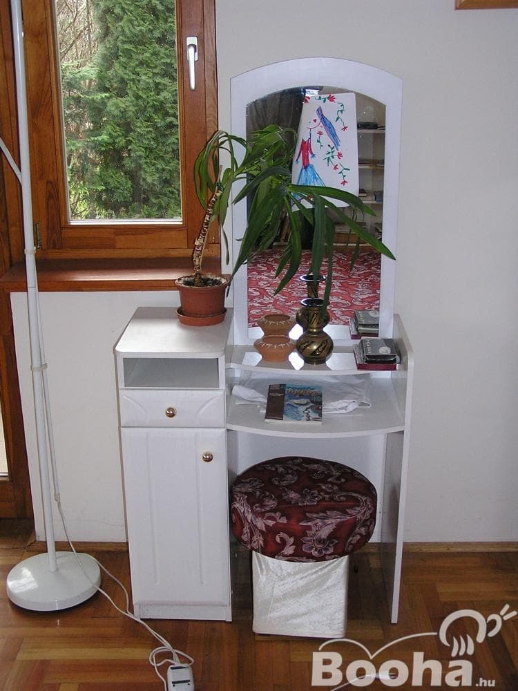 Használt fehér hálószoba bútor - Kép 5