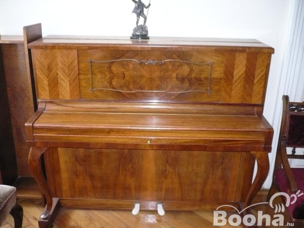 Pianínó felújítva eladó