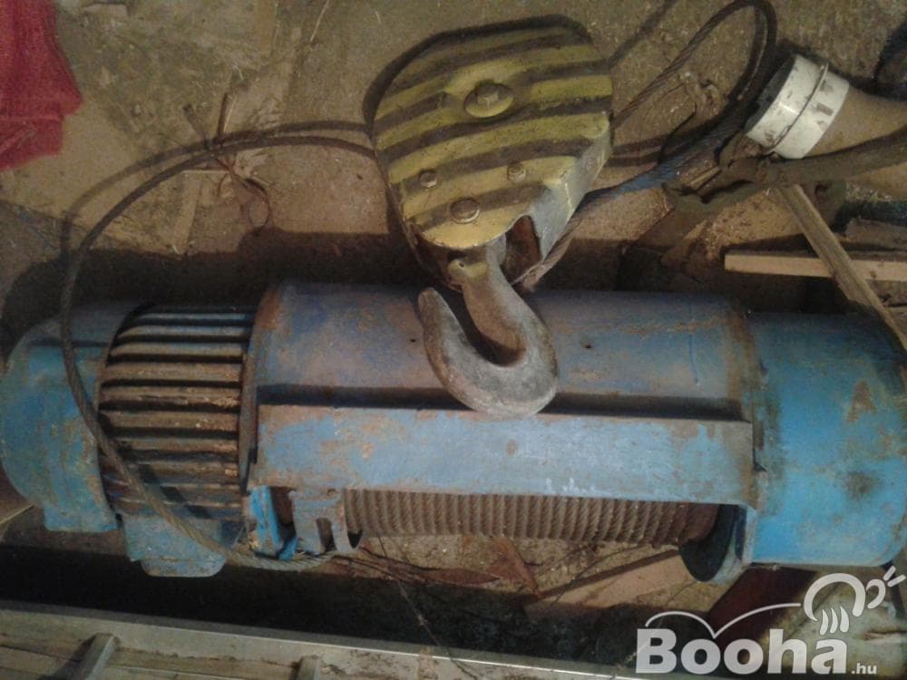 Demag acélköteles emelő daru futómacskával értéke alatt eladó!