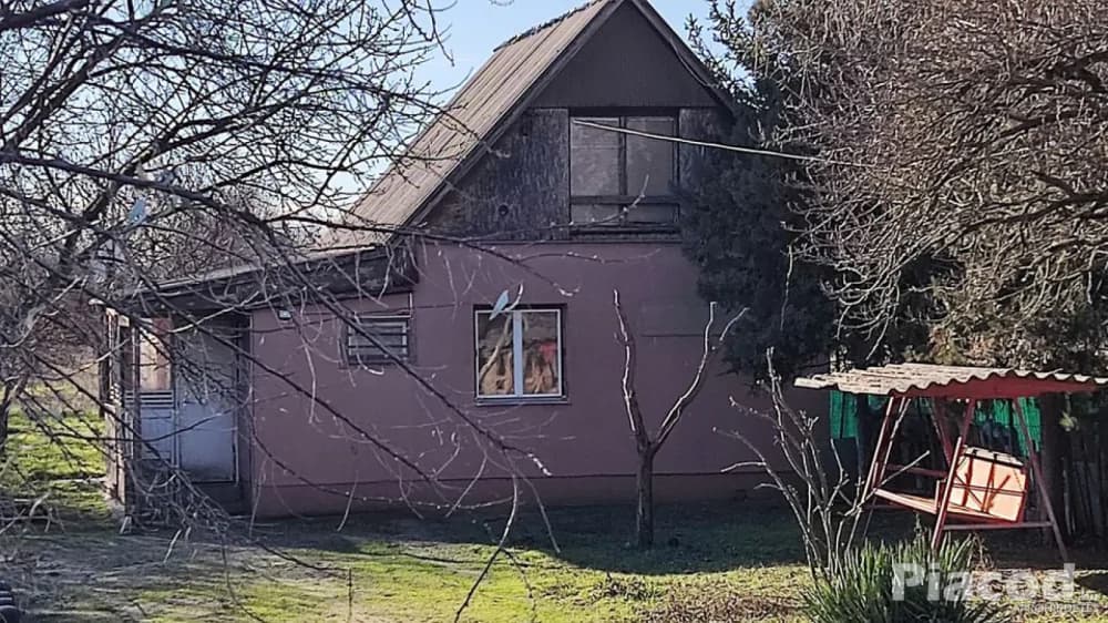 Pilisen tégla ház eladó nagy kerttel - Ingatlan - Pilis