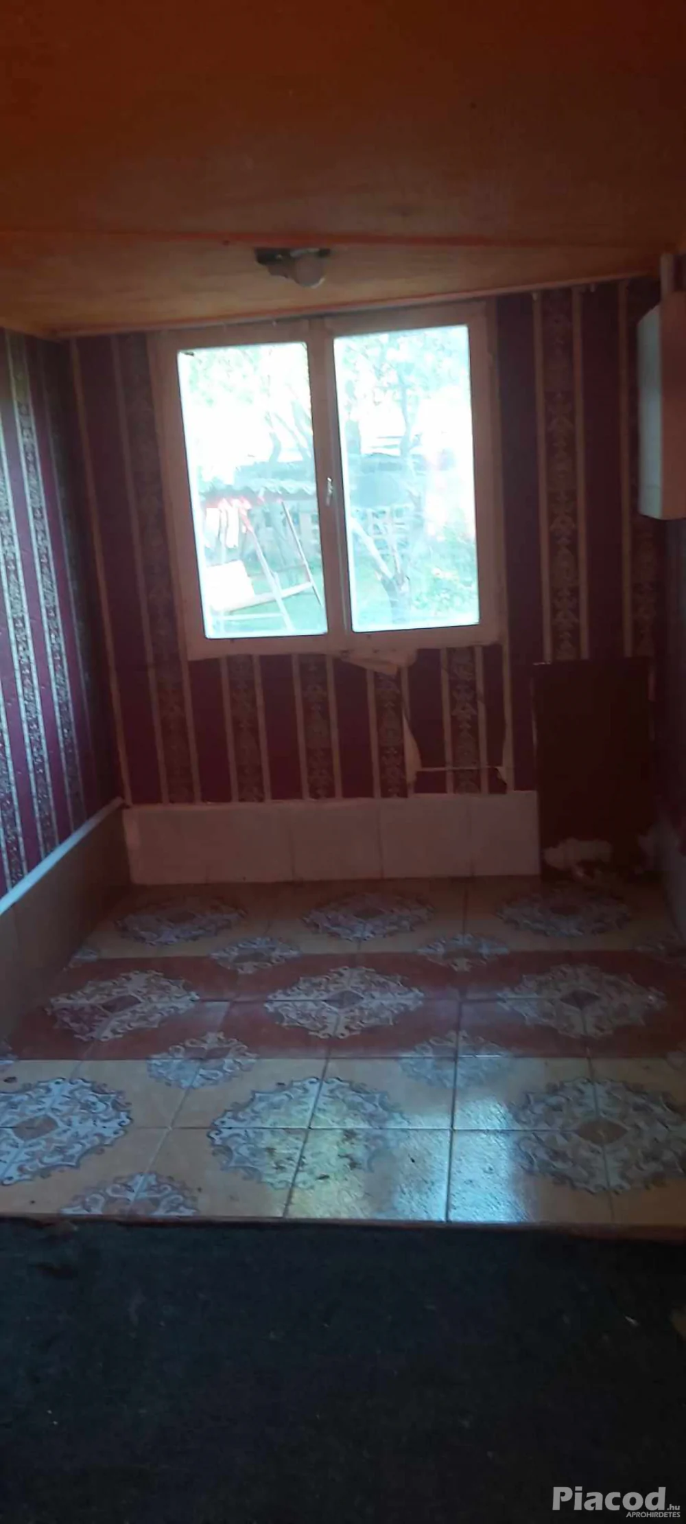 Pilisen tégla ház eladó nagy kerttel - Kép 5
