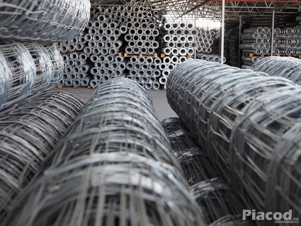 Betonoszlop, drótfonat, drótháló, oszlop, kapu, kerítésépítés - Kép 2