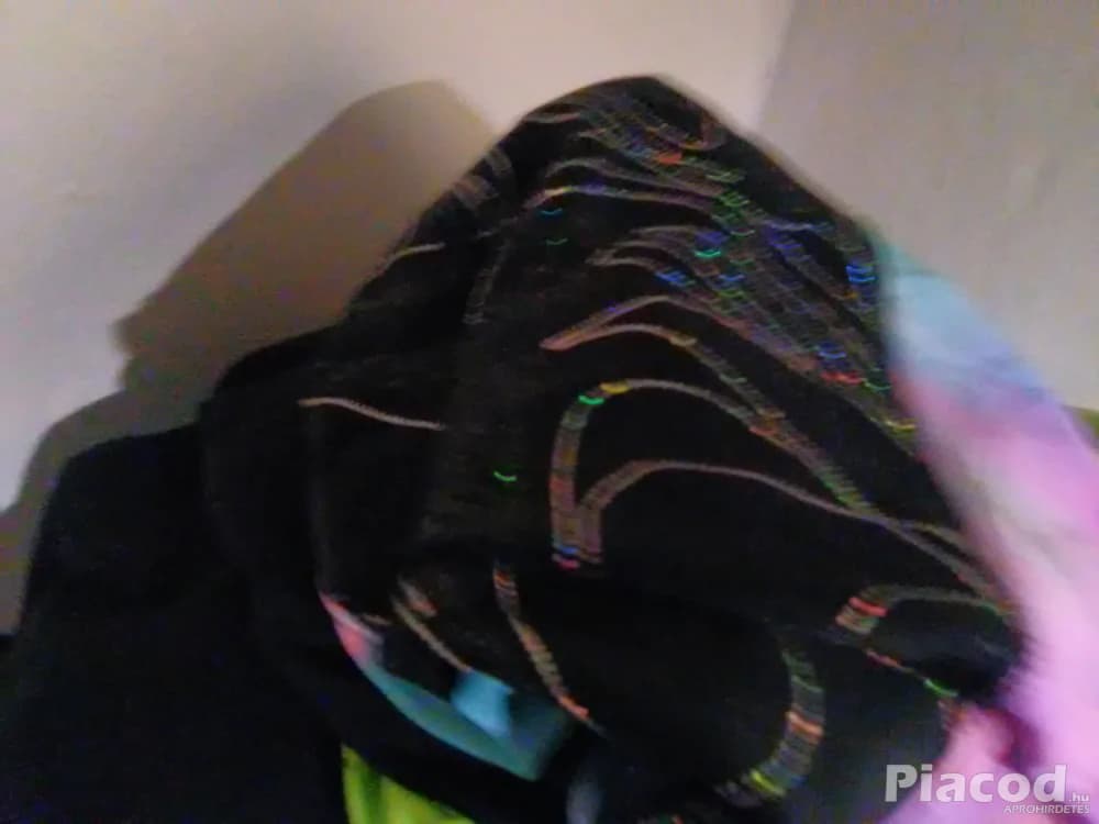 Táncot vállalok egyedi ruhákban