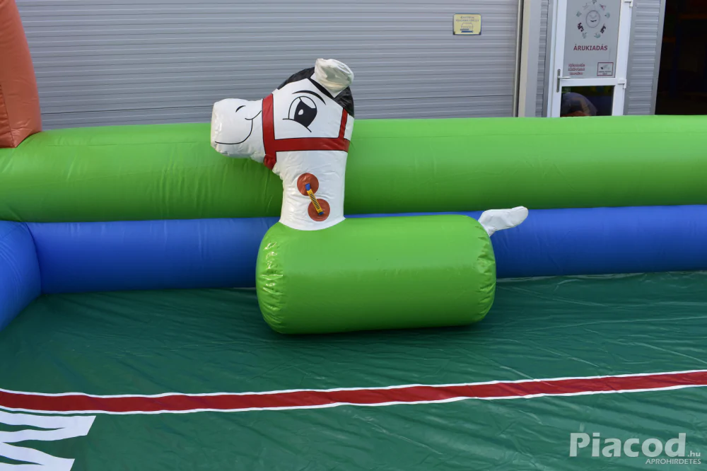 Bérelhető Felfújható Lóverseny Pálya - Kép 5