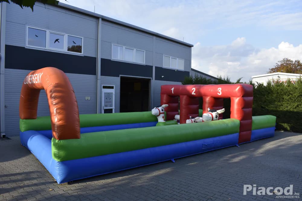 Bérelhető Felfújható Lóverseny Pálya - Kép 2