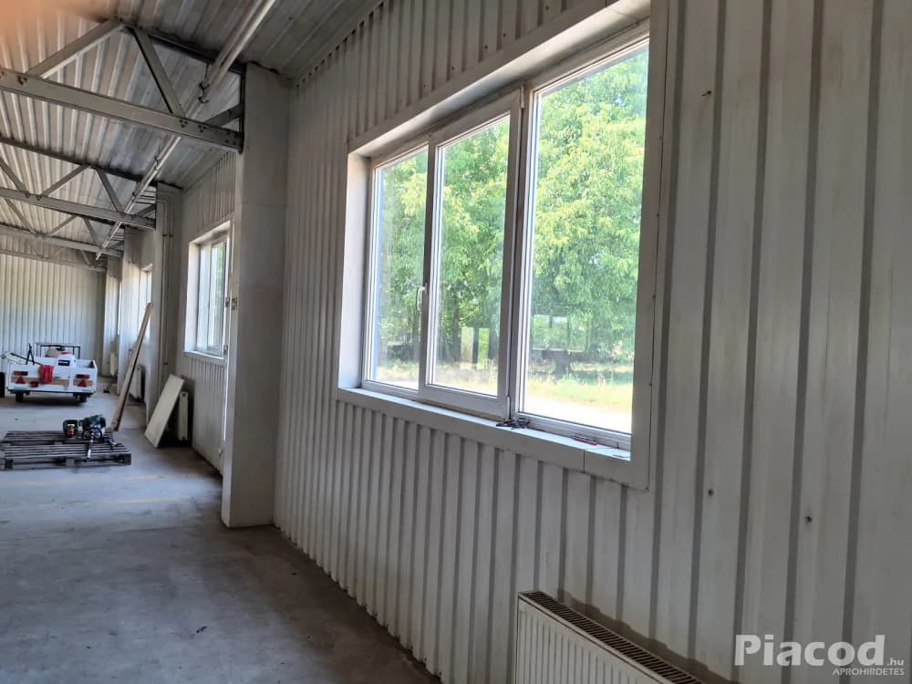 2100 m2-es acélvázas raktár\gyárépület, 1.2 ha telken - Kép 5